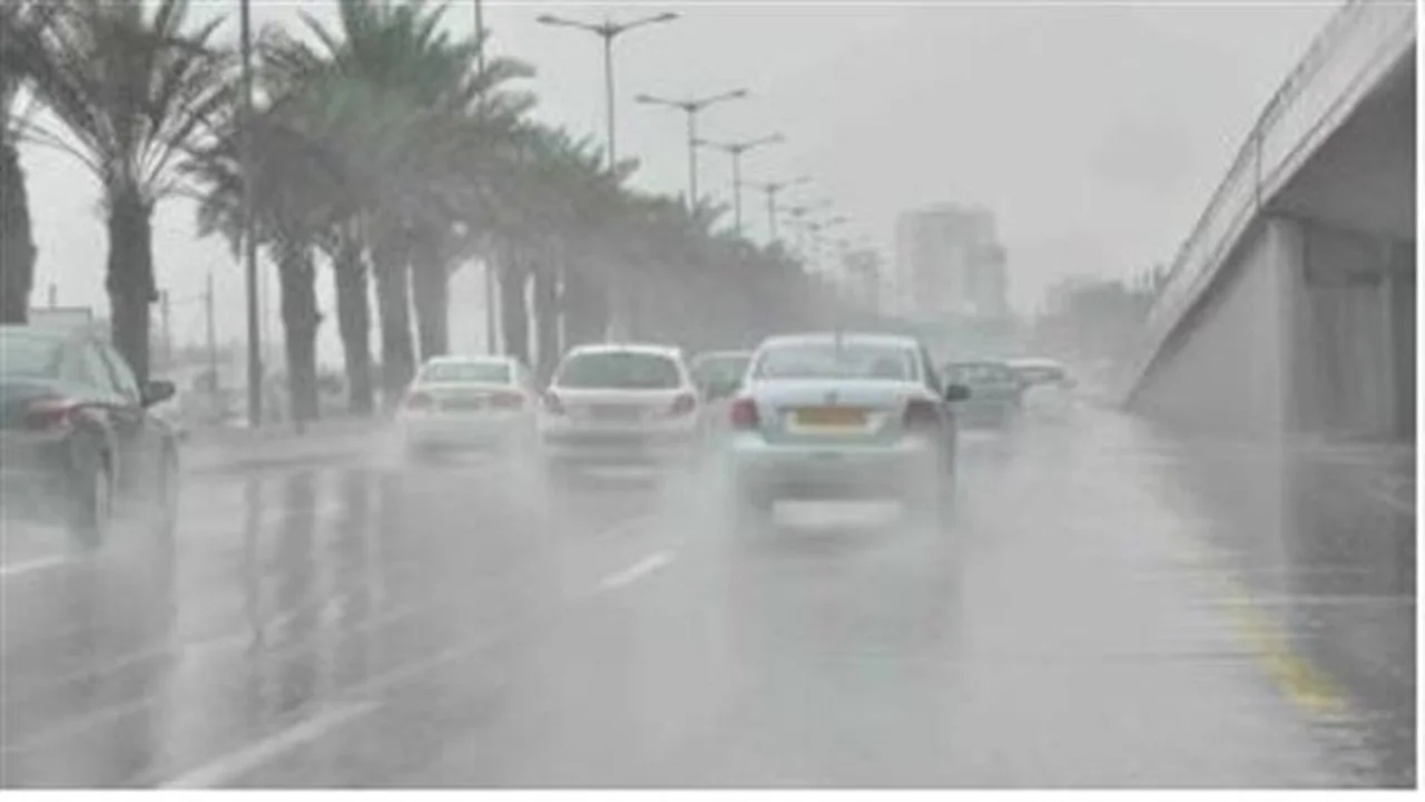 أمطار وقلاقيل جوية تضرب مصر وتحذيرات للأرصاد للمسافرين